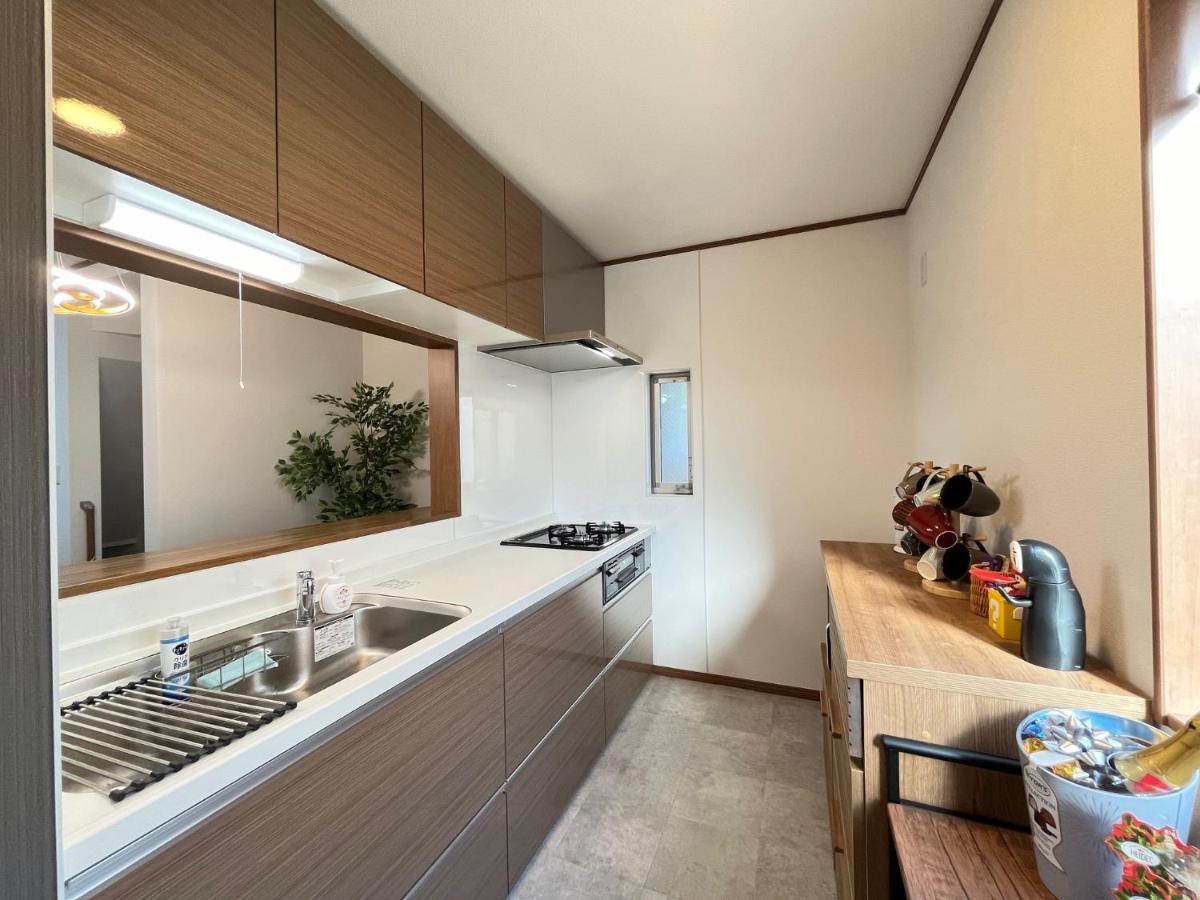 Charming New Home Launch: Direct Access To Narita & Haneda Airports, Shinjuku, And Disneyland; Close To Asakusa & Akihabara! Tokio Exterior foto